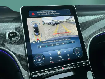 GLC 300 4M AMG NIGHT AHK DISTRO PANO 360  MEMORY