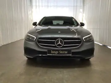 E 200 AVANTG NIGHT BUSI FAP KEYLGO 360  LED WDGS