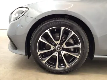 E 200 AVANTG NIGHT BUSI FAP KEYLGO 360  LED WDGS