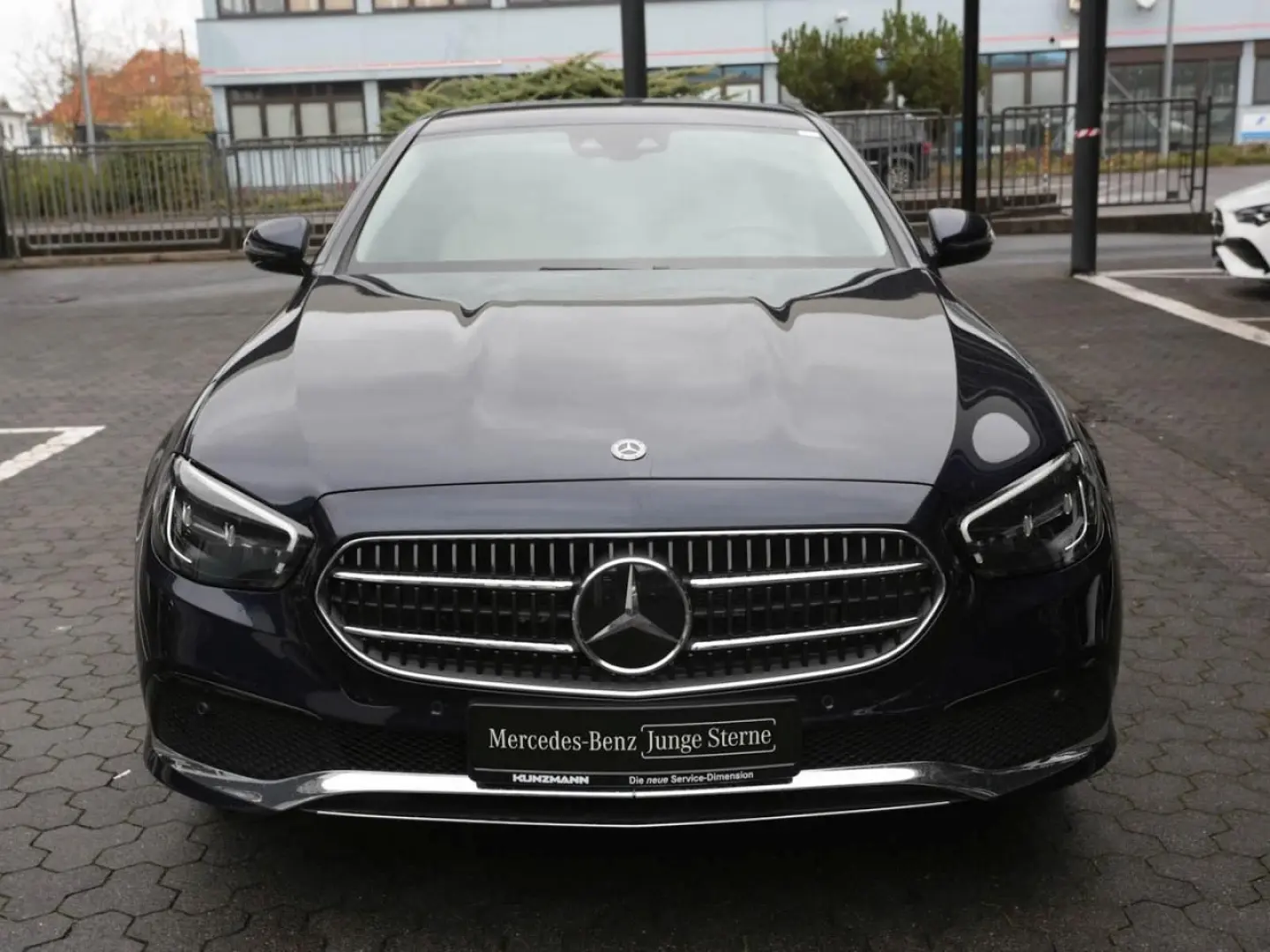 E 300 Avantgarde Standhzg Distronic  Kamera