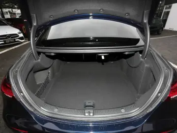 E 300 Avantgarde Standhzg Distronic  Kamera