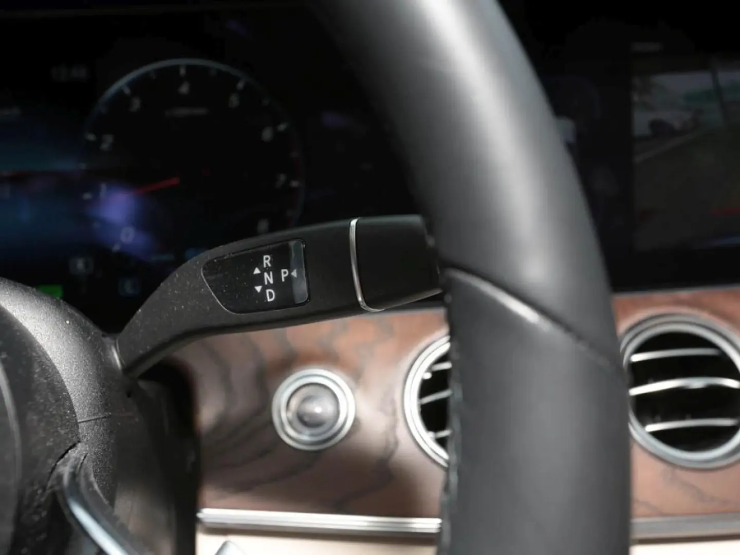 E 300 Avantgarde Standhzg Distronic  Kamera