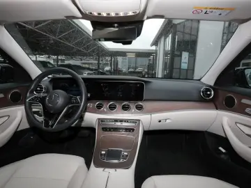 E 300 Avantgarde Standhzg Distronic  Kamera