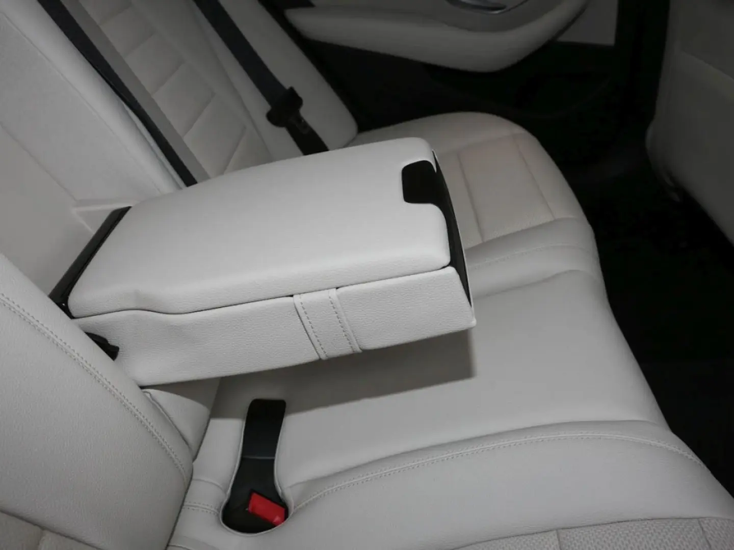 E 300 Avantgarde Standhzg Distronic  Kamera