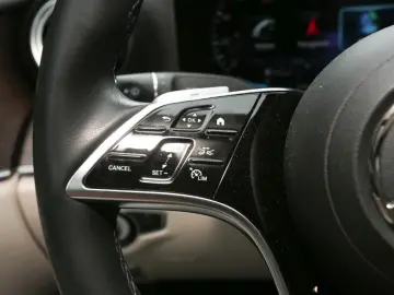 E 300 Avantgarde Standhzg Distronic  Kamera