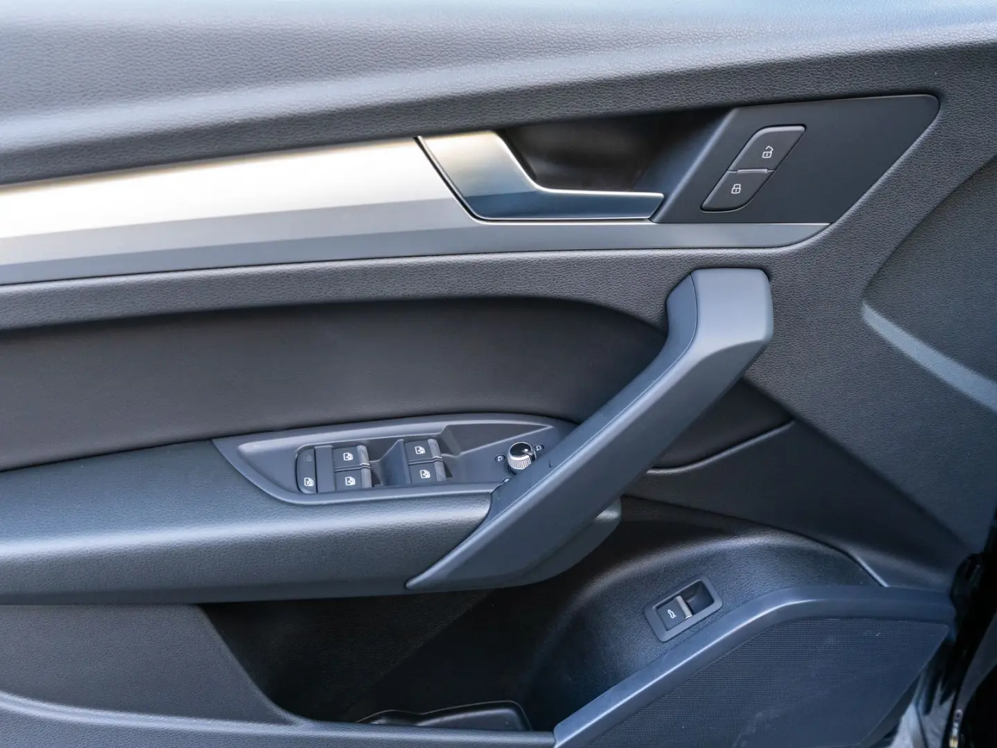 Q5 advanced 40TDI quattro Stron NAVI LED AHK ACC