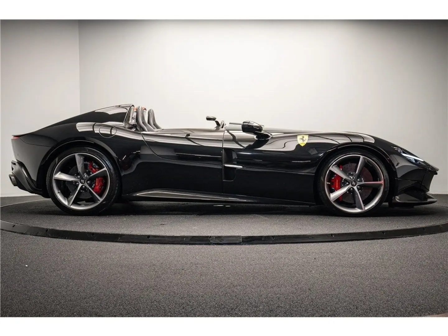 Monza SP2 6.5 V12 810CH .