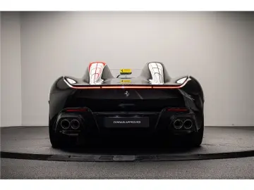 Monza SP2 6.5 V12 810CH .