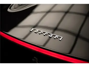 Monza SP2 6.5 V12 810CH .