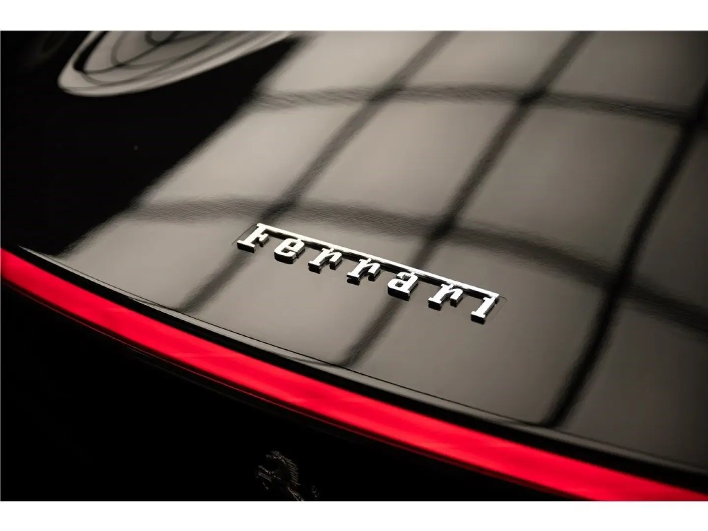 Monza SP2 6.5 V12 810CH .