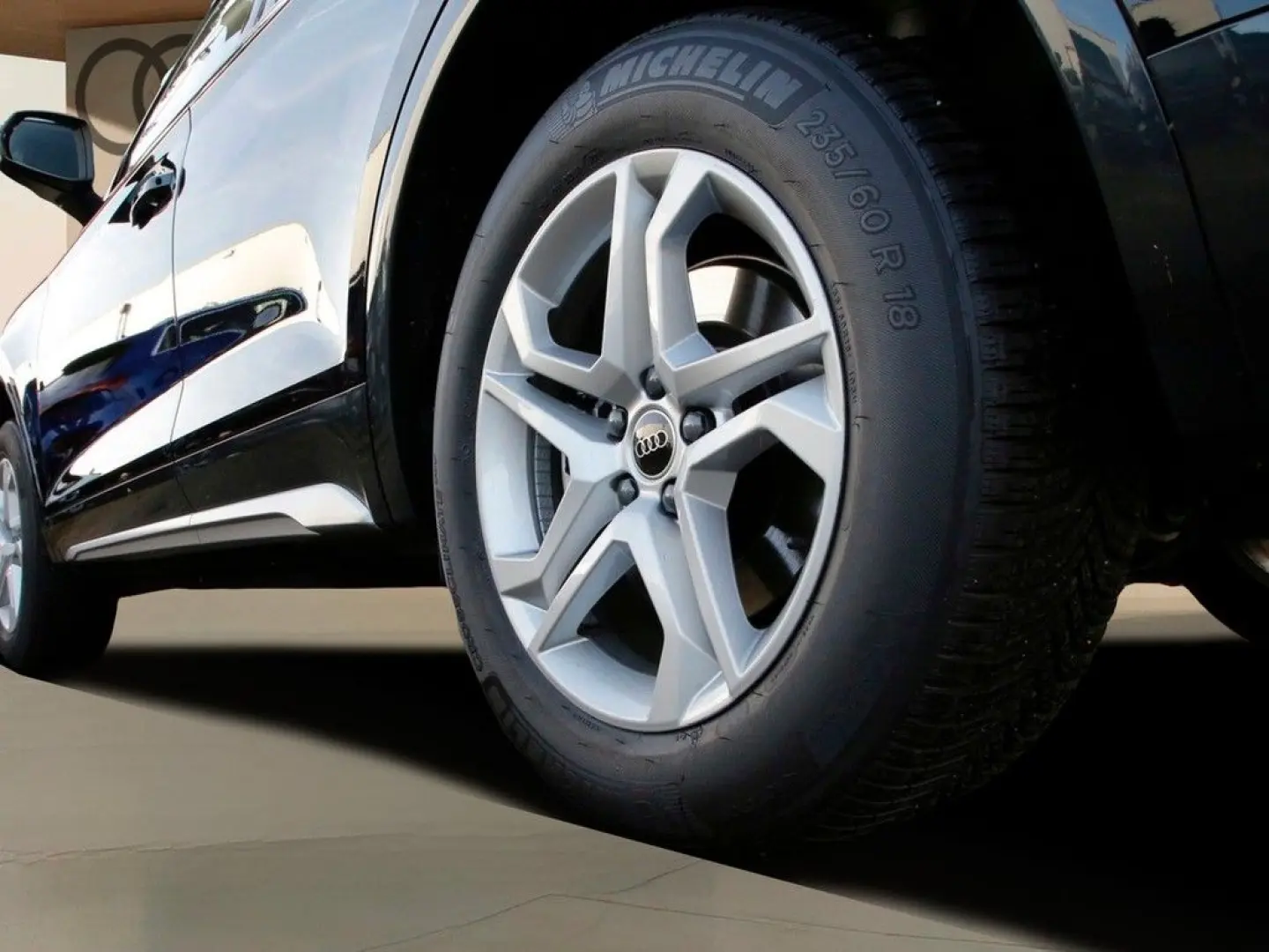 Q5 Sportback 40 TDI quattro advanced Pano AHK Na