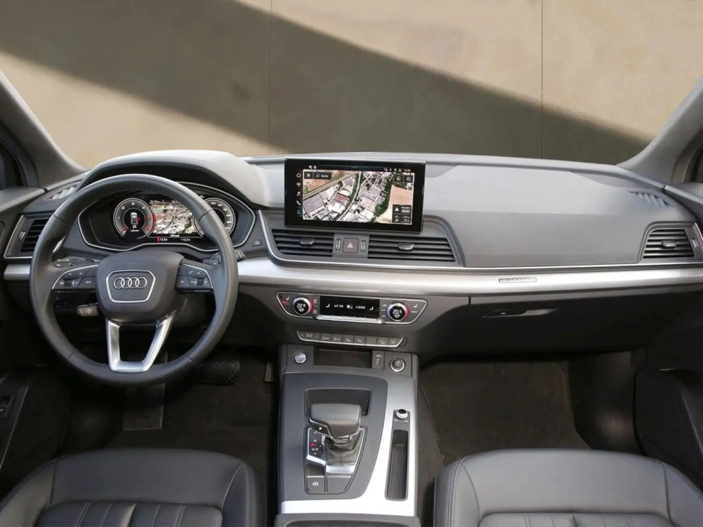 Q5 Sportback 40 TDI quattro advanced Pano AHK Na