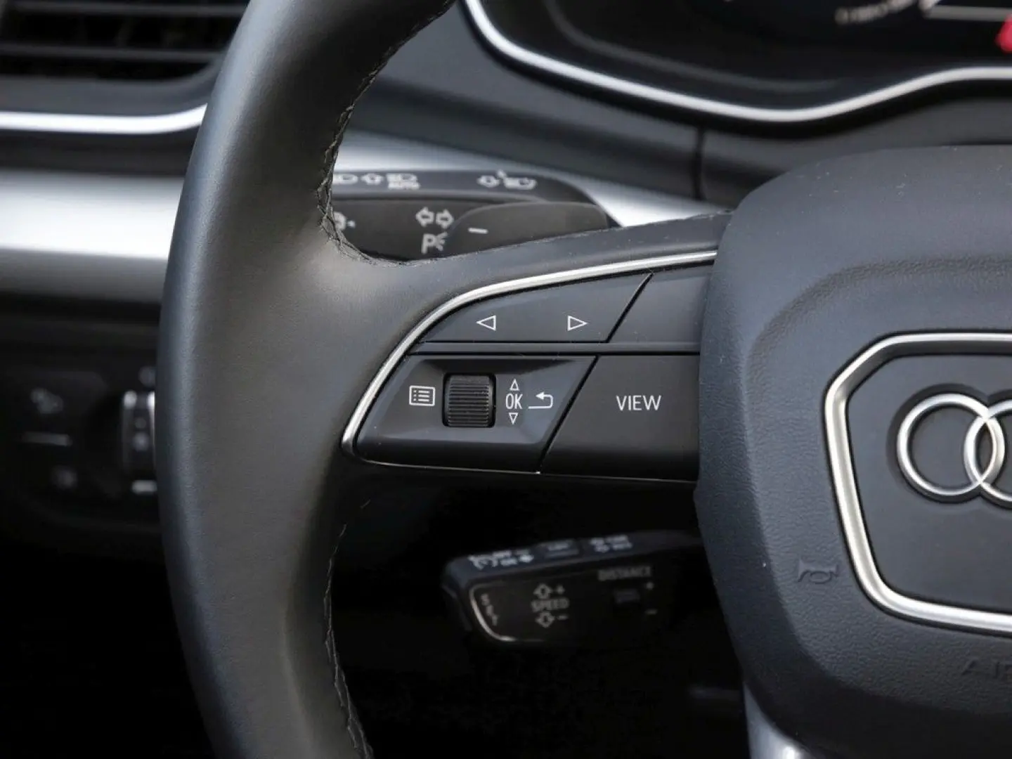 Q5 Sportback 40 TDI quattro advanced Pano AHK Na