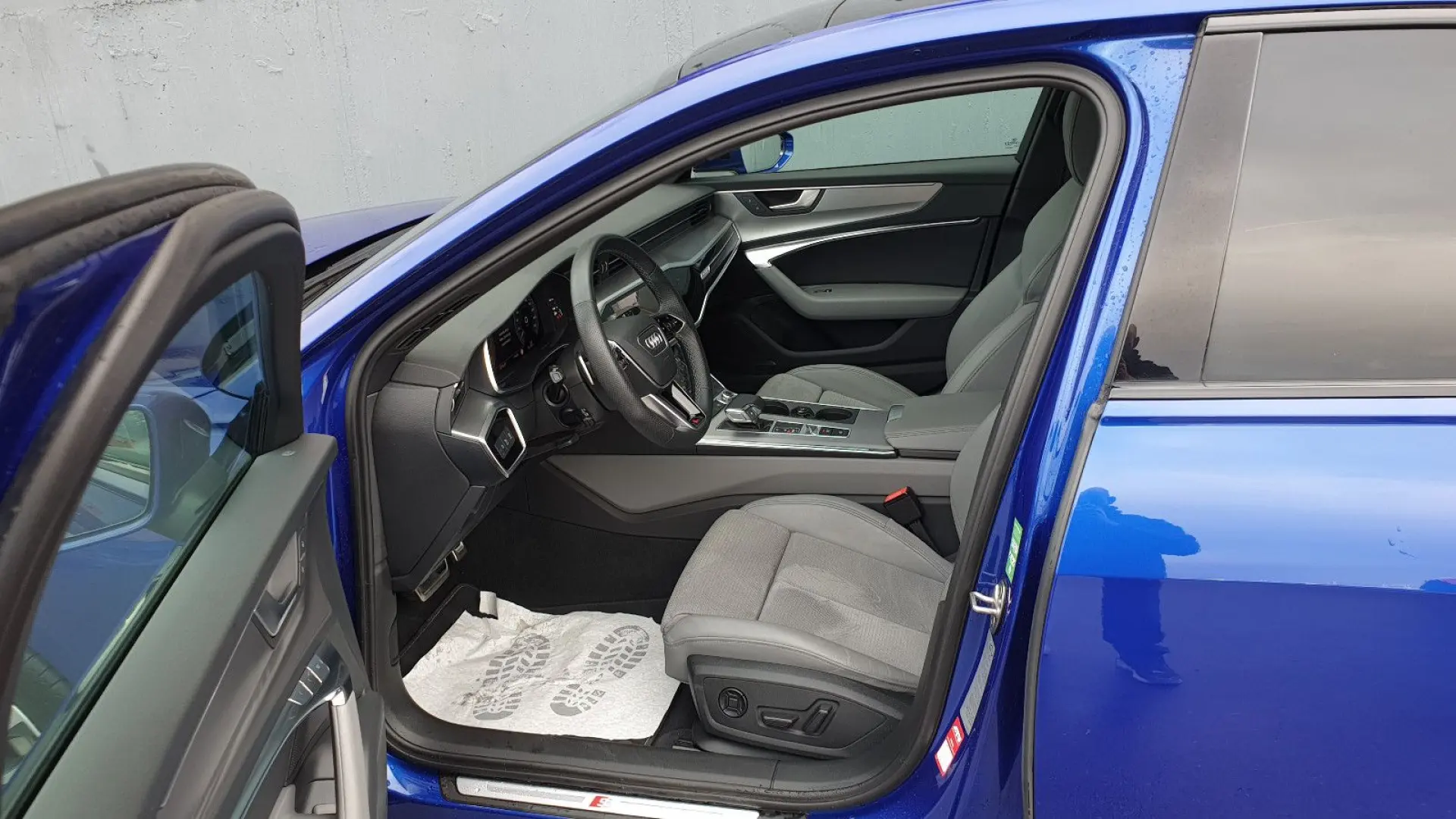 A6 50 TFSI e quatt 3 x S line Pano Matrix 360