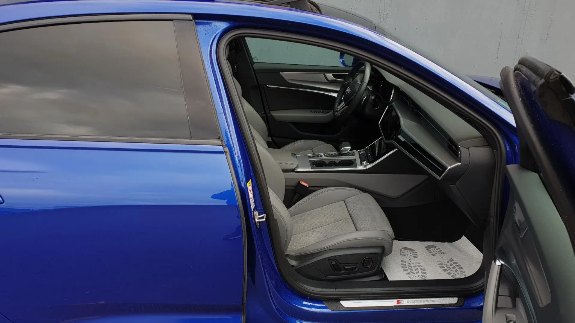 A6 50 TFSI e quatt 3 x S line Pano Matrix 360