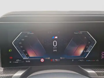 740 d xDrive M Sport B&W