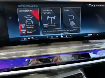 i7 xDrive M70 Integral Pano Sky TV B&W Sitzbelüf