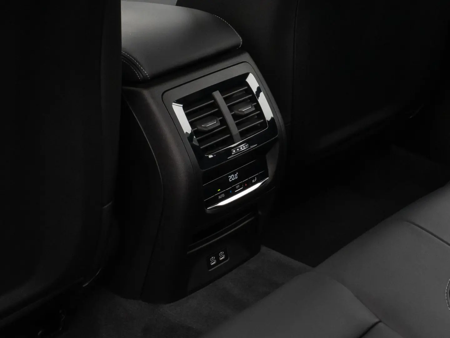 X3 xD20d Kamera DAB CockPitPlus LED Sport Leder