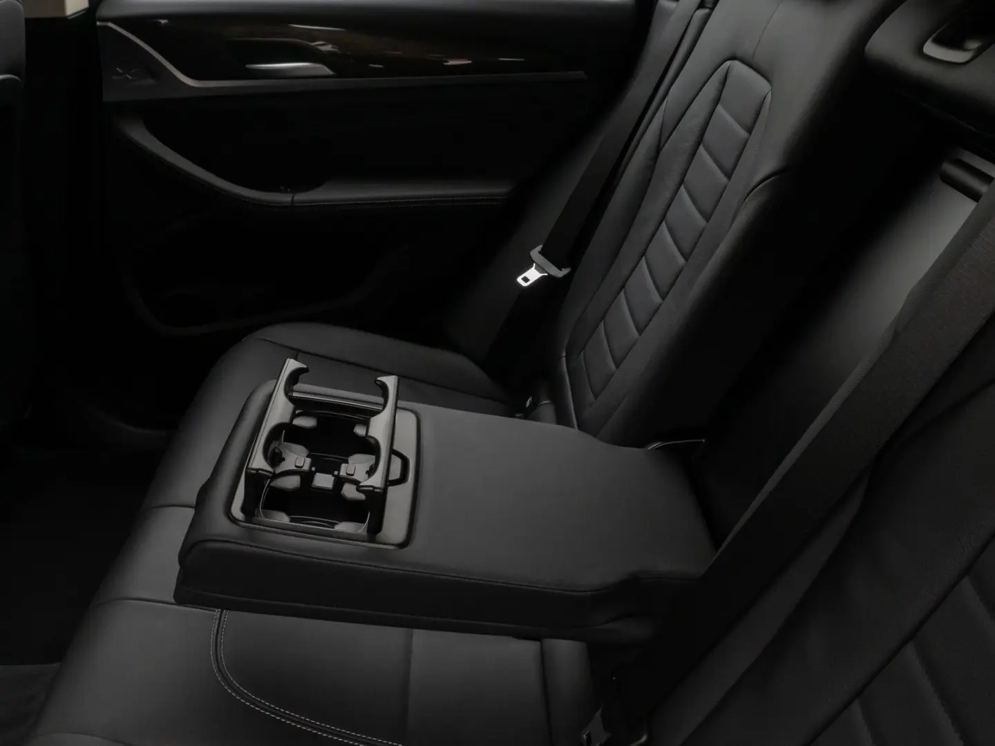 X3 xD20d Kamera DAB CockPitPlus LED Sport Leder