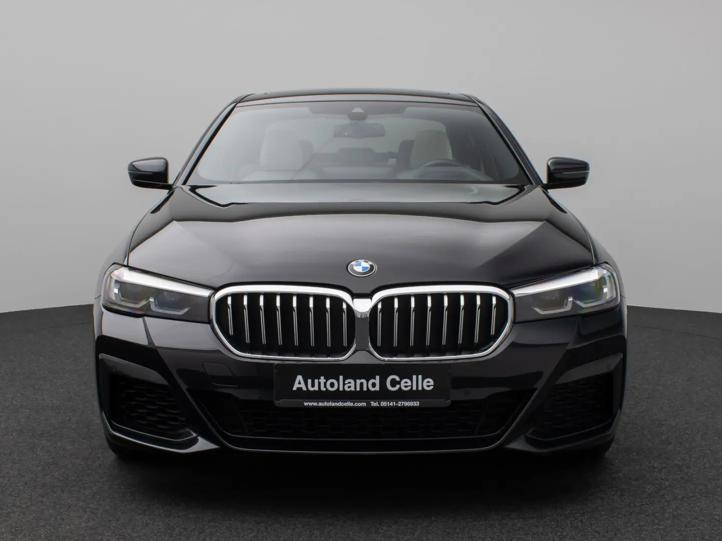 540i xD M Sport Glasdach Kamera HUD DAB H K 19