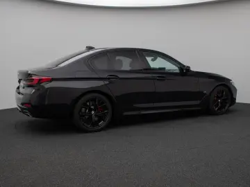 540i xD M Sport Glasdach Kamera HUD DAB H K 19