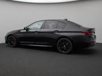 540i xD M Sport Glasdach Kamera HUD DAB H K 19