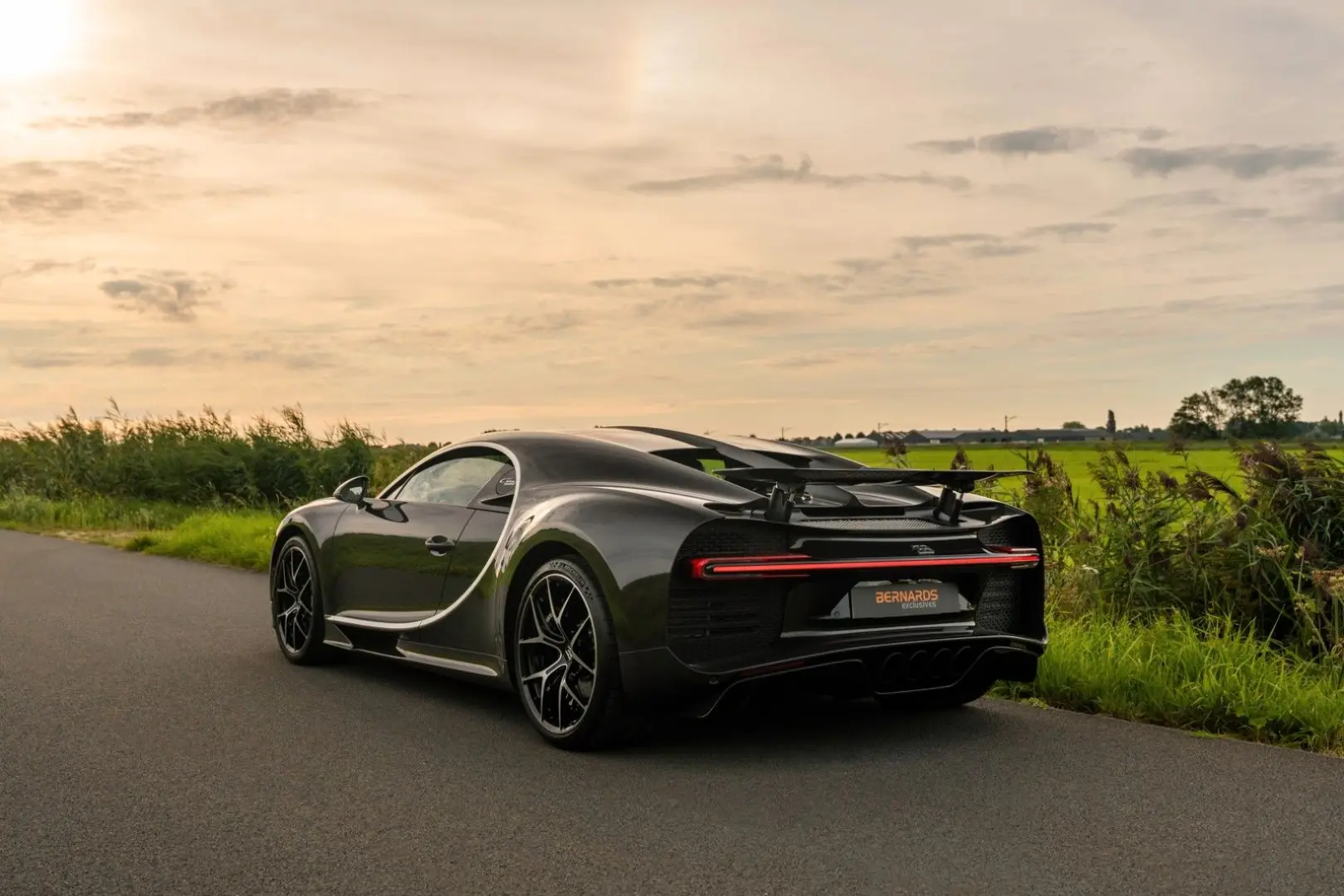 Chiron Sport - Visible Carbon - Sky View