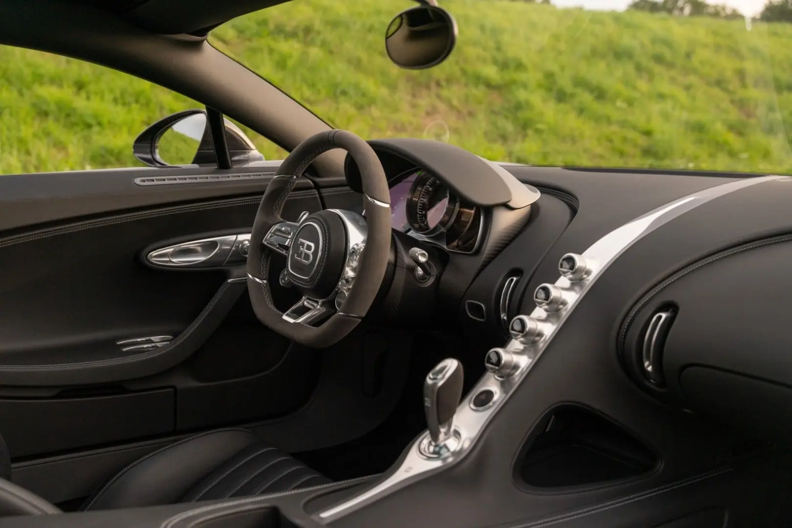 Chiron Sport - Visible Carbon - Sky View