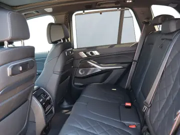 X5 M60 i xDrive  FROZEN BOWERS&WILKINS 22