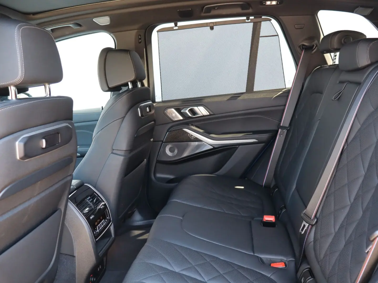 X5 M60 i xDrive  FROZEN BOWERS&WILKINS 22