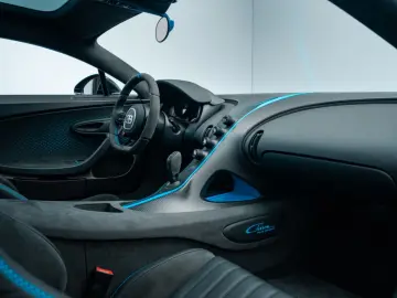 Chiron Pur Sport 1of60 SKY VIEW