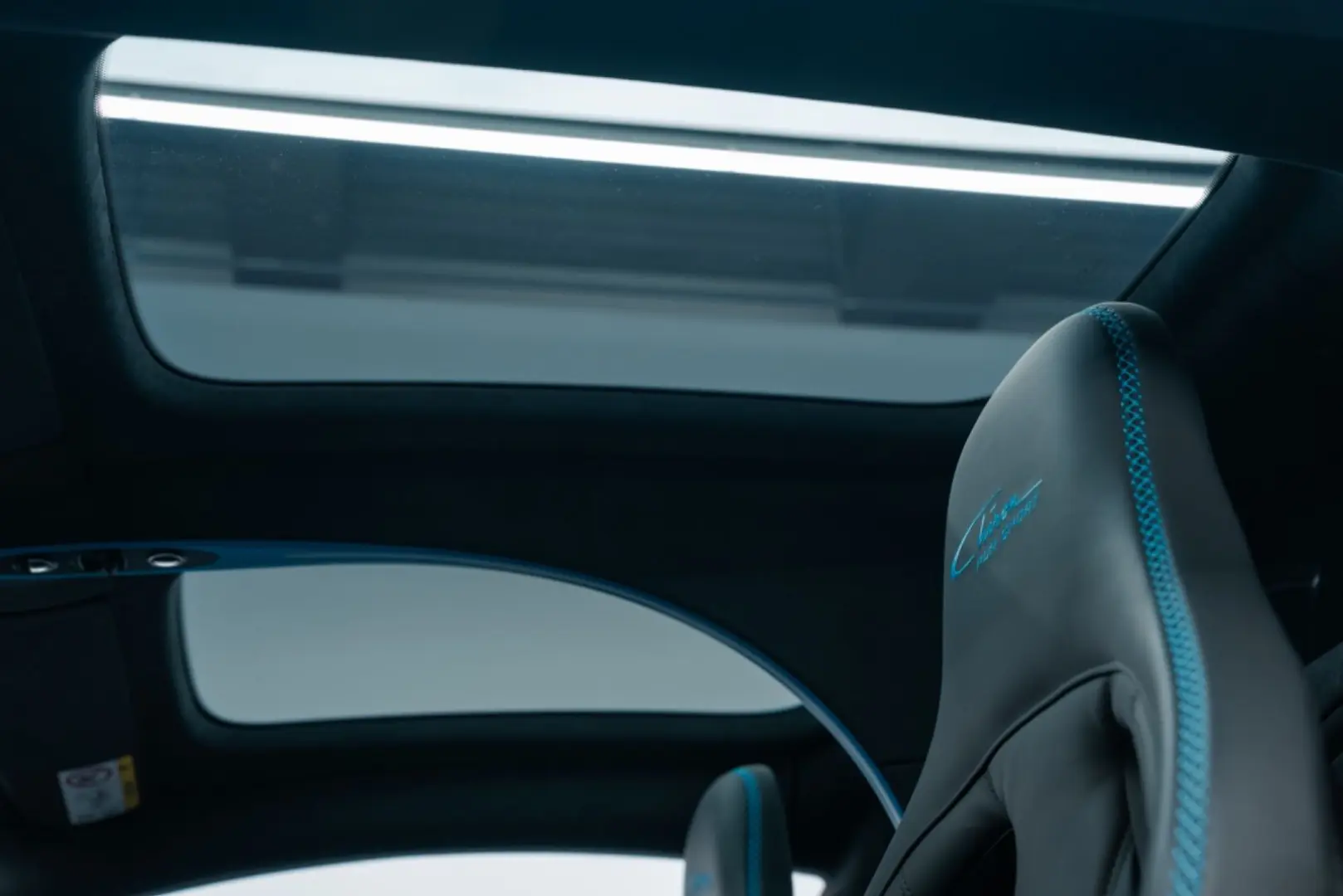 Chiron Pur Sport 1of60 SKY VIEW