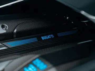 Chiron Pur Sport 1of60 SKY VIEW