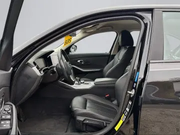 330 e Advantage Metallic