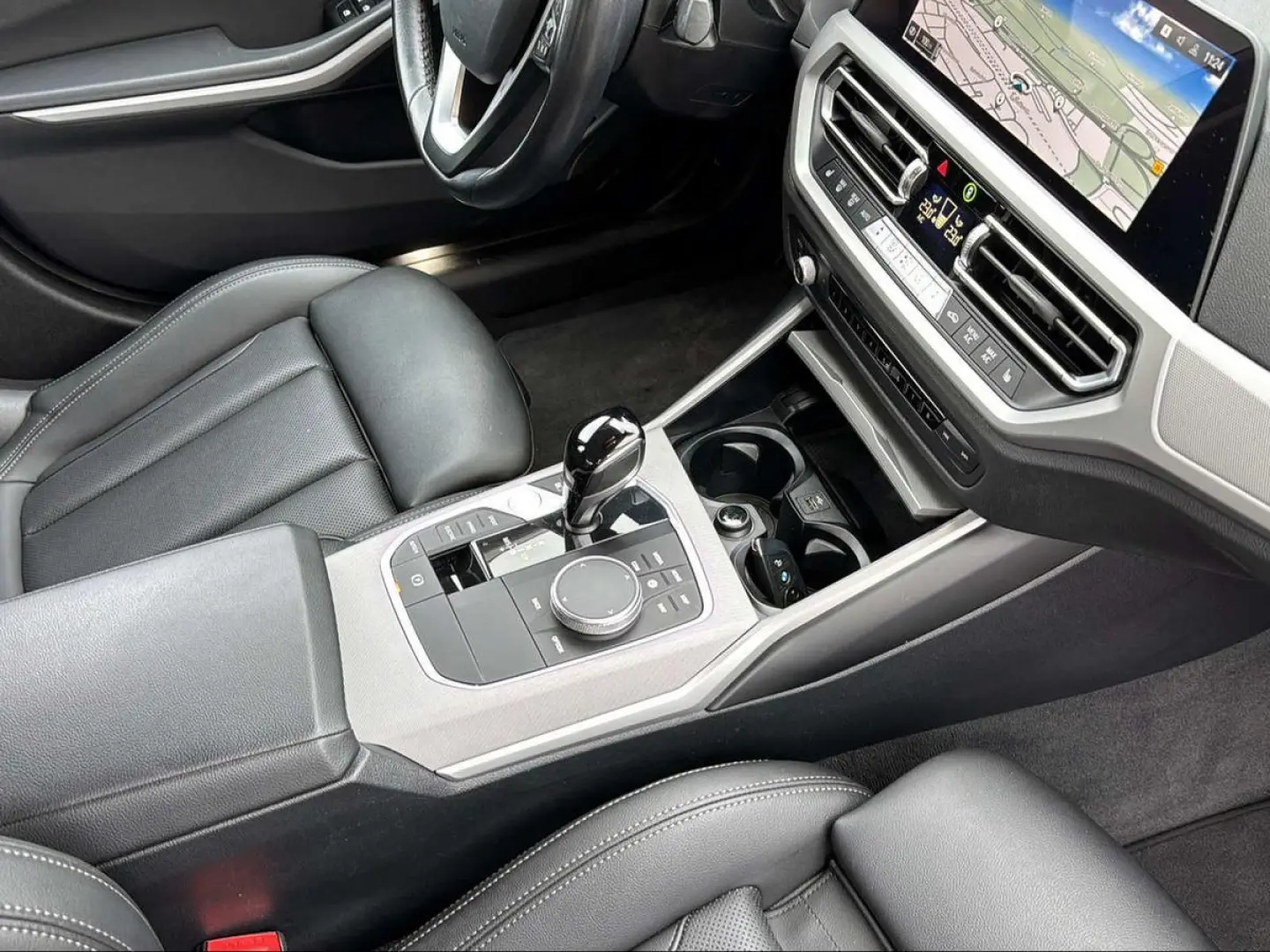 330 e Advantage Metallic