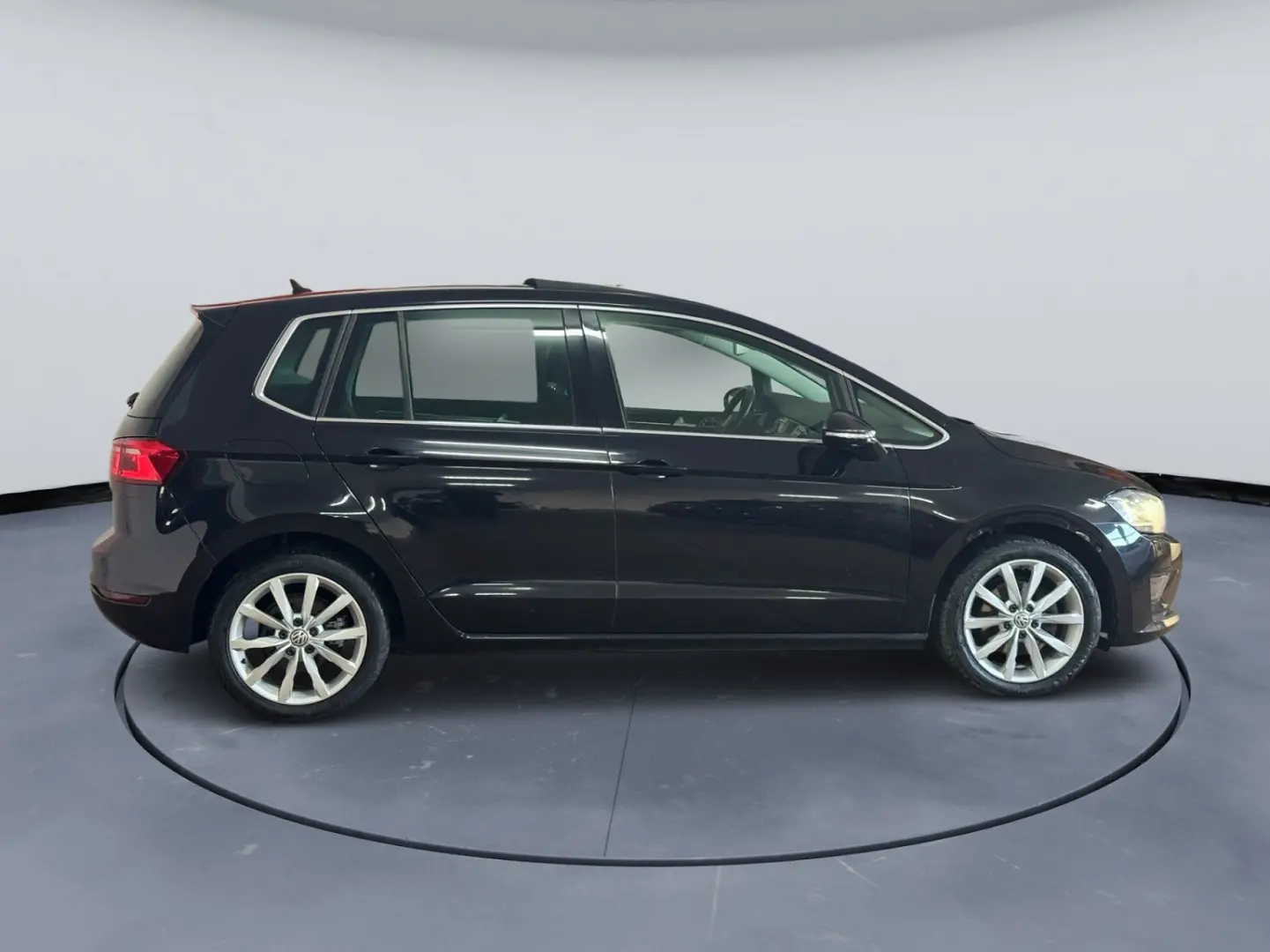 VW Golf Sportsvan Highline 1.4TSI DSG