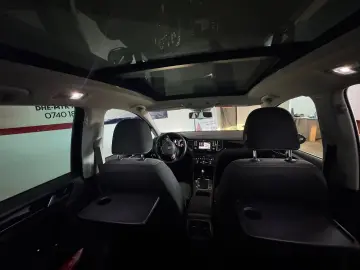 VW Golf Sportsvan Highline 1.4TSI DSG