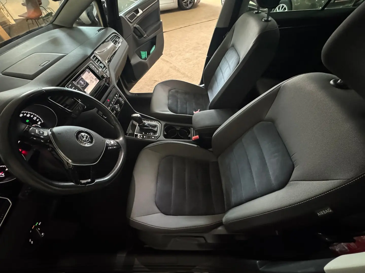 VW Golf Sportsvan Highline 1.4TSI DSG