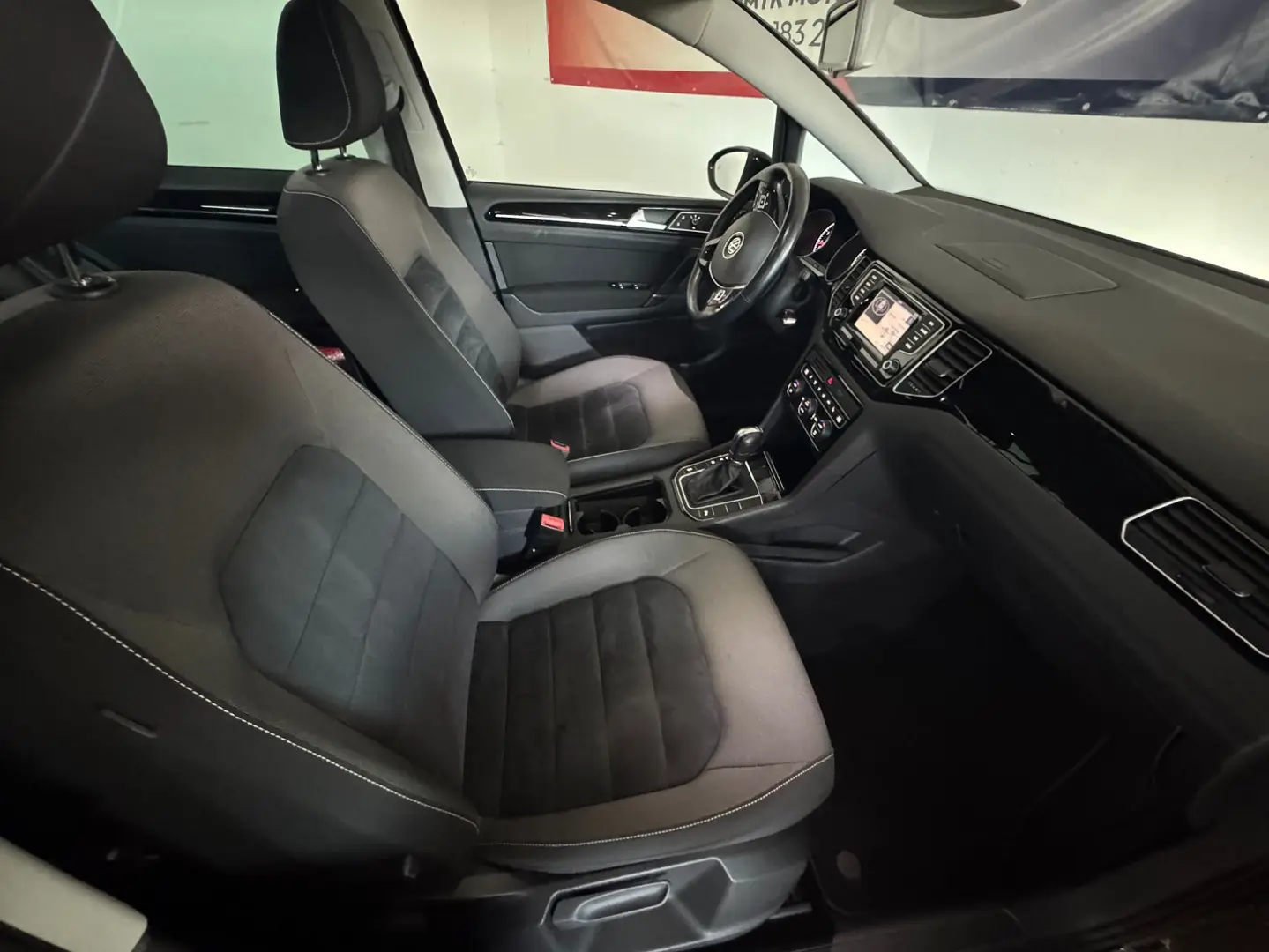 VW Golf Sportsvan Highline 1.4TSI DSG