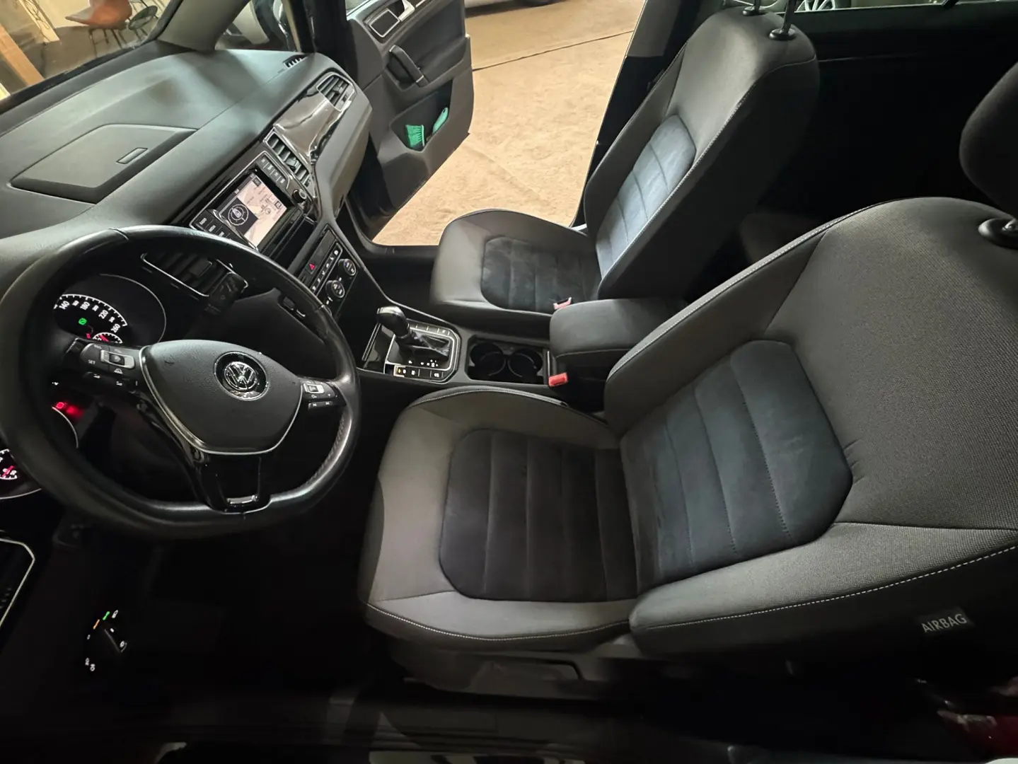 VW Golf Sportsvan Highline 1.4TSI DSG