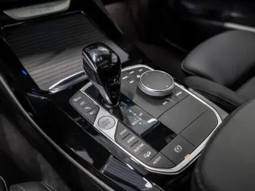 X3 xDrive 30e M-Sport PANO AHK HUD 360  LASER