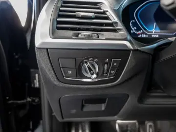 X3 xDrive 30e M-Sport PANO AHK HUD 360  LASER