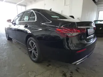 E 220 d AVANTGARDE MBUX NAVI LED KAMERA CARPLAY