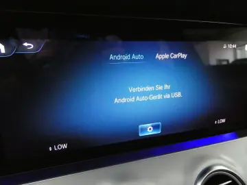 E 220 d AVANTGARDE MBUX NAVI LED KAMERA CARPLAY