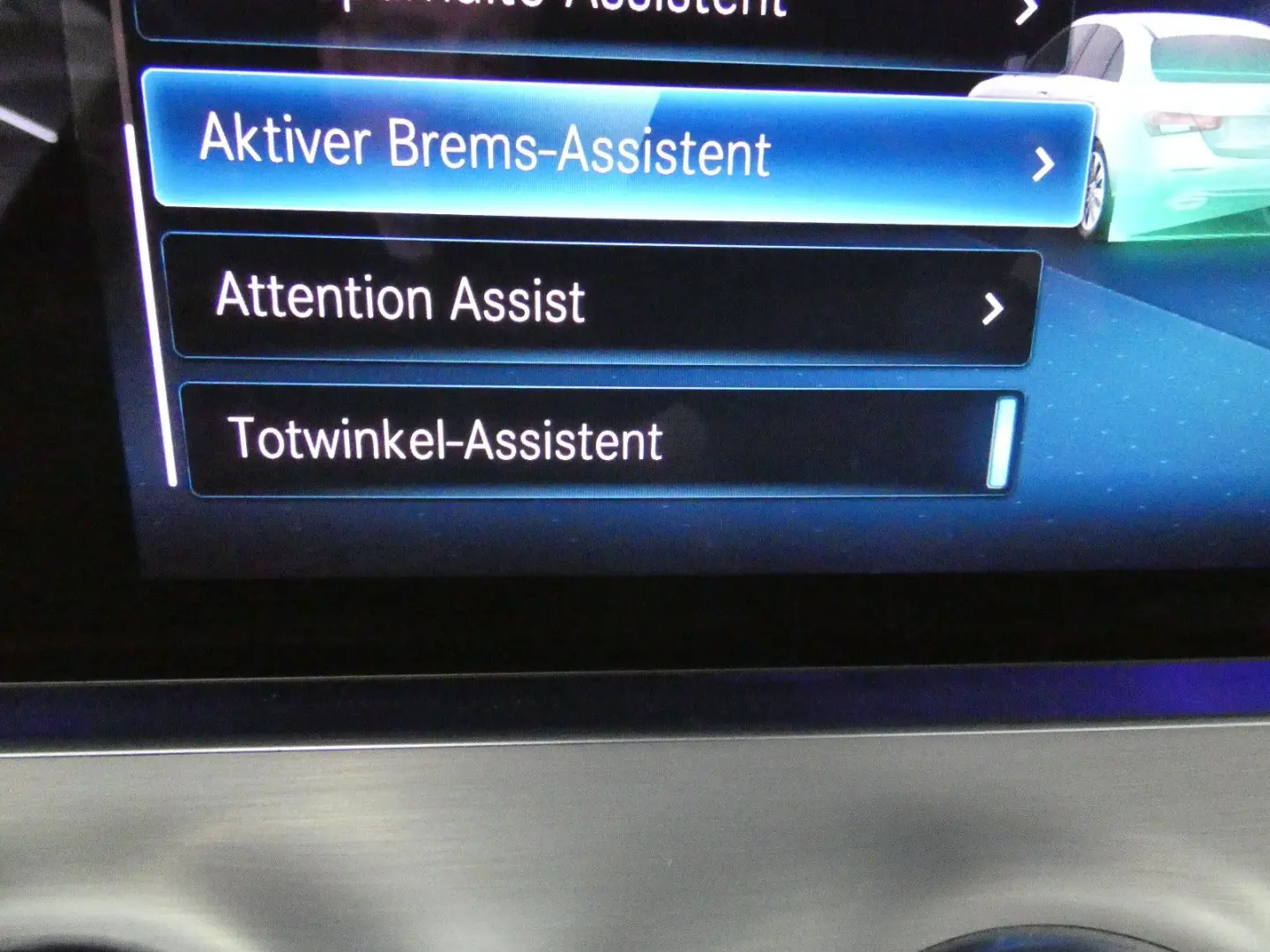 E 220 d AVANTGARDE MBUX NAVI LED KAMERA CARPLAY