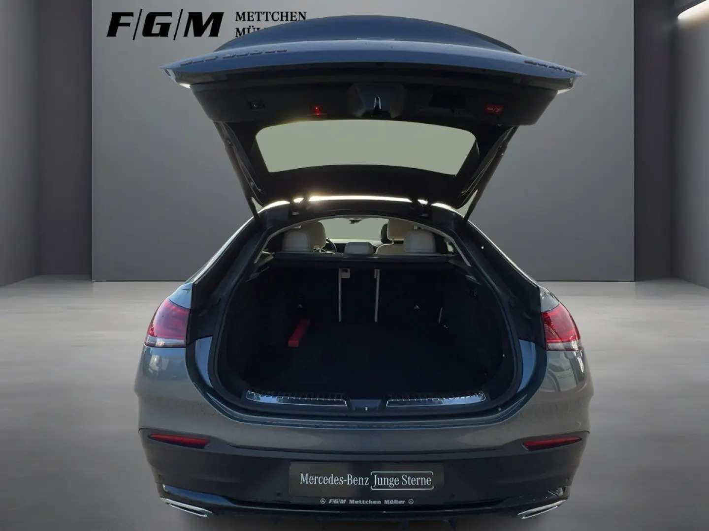 GLE 350 de 4M AMG Line MBeam S-Dach TWA AHK Pano