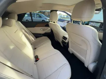 GLE 350 de 4M AMG Line MBeam S-Dach TWA AHK Pano