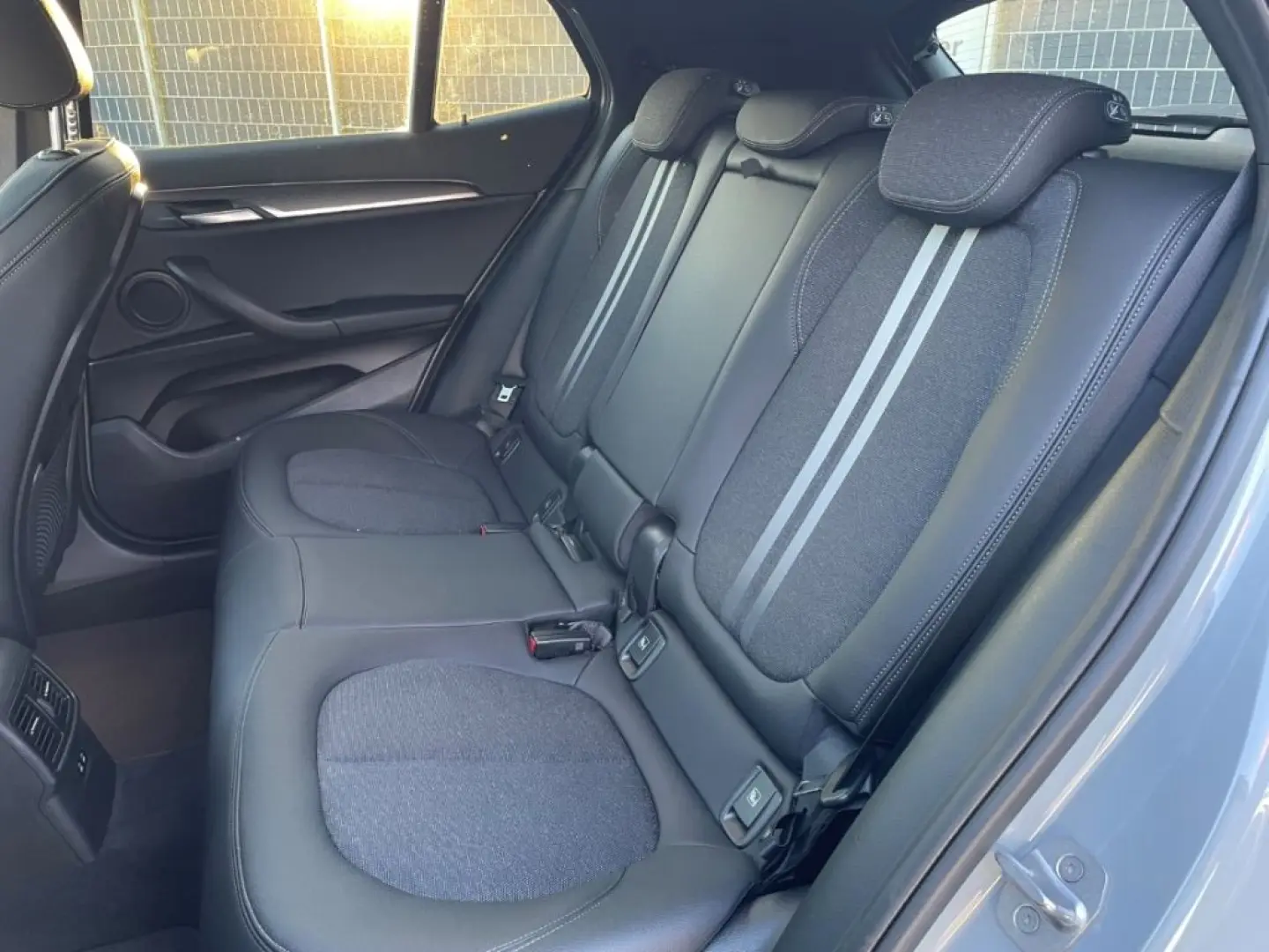 X2 xDrive 25 e M Sport R-Kamera Glasdach Head-Up