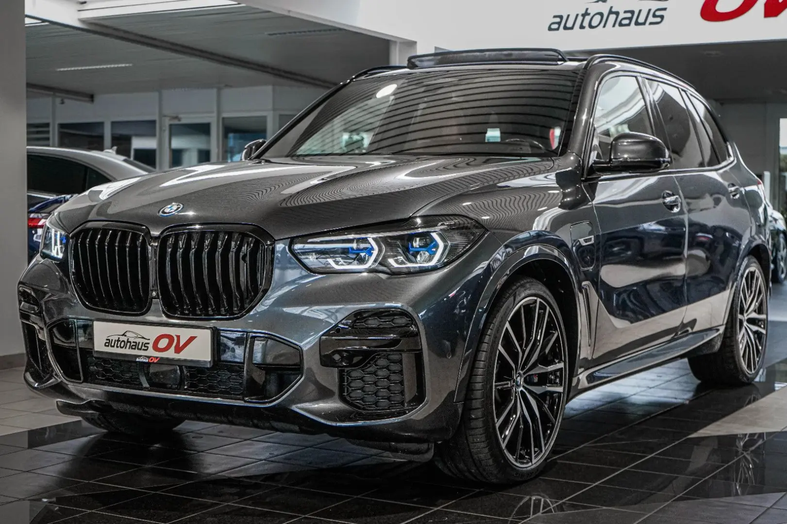 X5 45e M Sport 3xTV Nightv Bower Massage PanoSKY