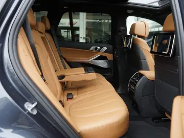 X5 45e M Sport 3xTV Nightv Bower Massage PanoSKY